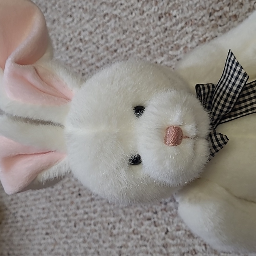 Gund Rudy White Rabbit Stuffed Toy - Picture 2 of 6